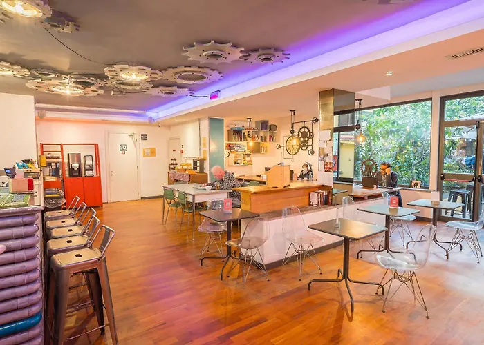 Colosseo Hostel