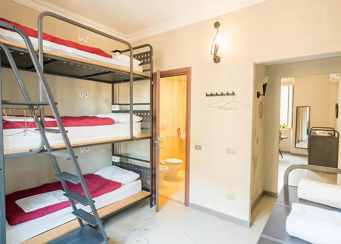 Colosseo Hostel Roma